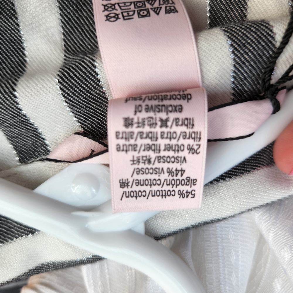 VICTORIA'S SECRET pj top - Picture 5 of 6